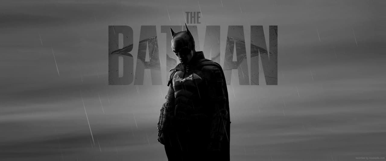Batman in Monochrome — City live wallpaper for Mac