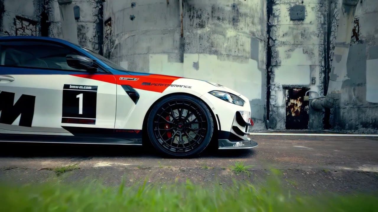 Bmw M4 Gt4 Racing Coupe — Cars live wallpaper for Mac